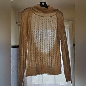 Unknown Cream Knit Turtleneck sweater with back cut out Size L